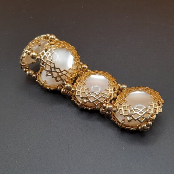 White Pearled Cabochon Stretch Bracelet, Gold Tone Filigree Frames, 7" plus - Picture 4 of 8